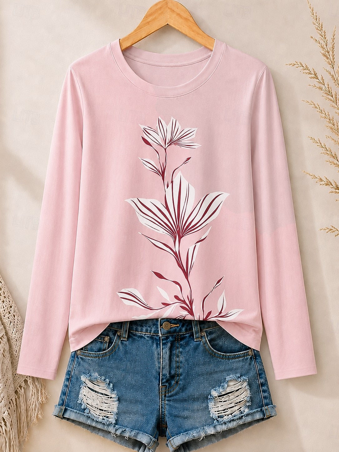 Botanical Leaf Line Art women's t-shirts - product image 6